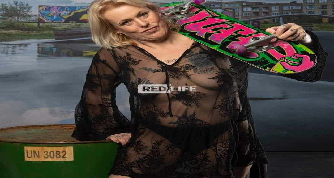 Kimberly has been working as