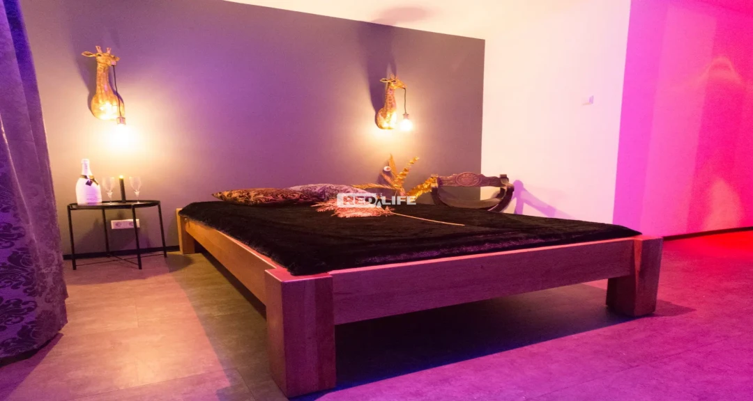 Fixed daily rent: €120 per