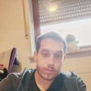 Erik Kvcs777