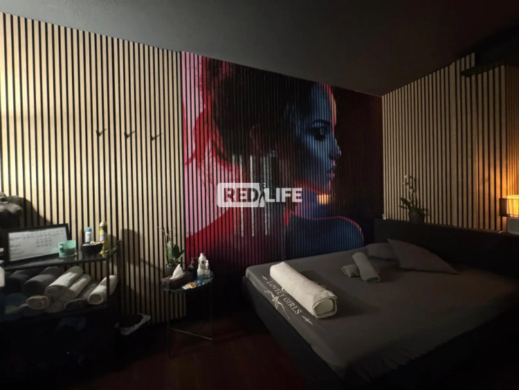 erotic studio escort job Magic